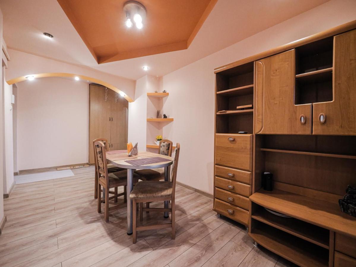 Luxury Ultracentral Curtea de Argeş Exterior foto