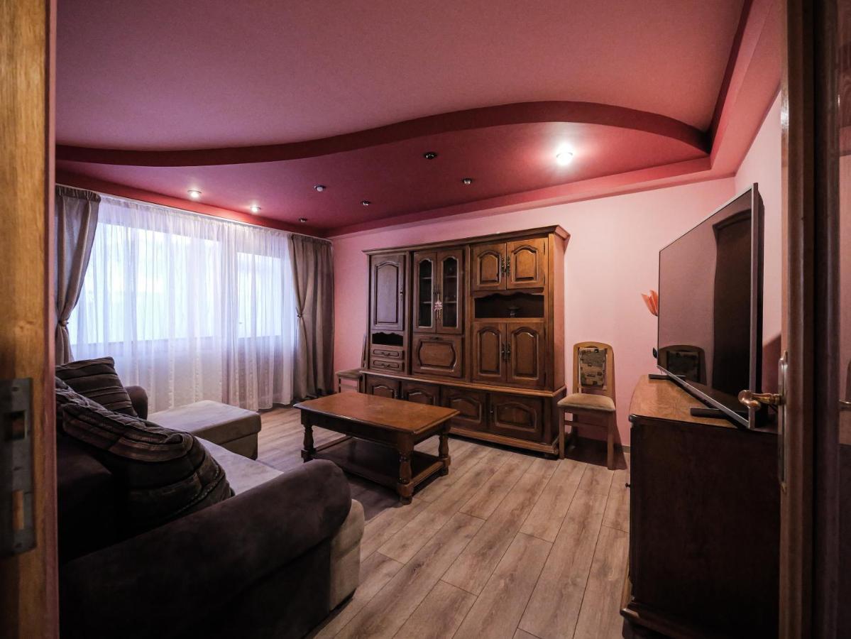 Luxury Ultracentral Curtea de Argeş Exterior foto